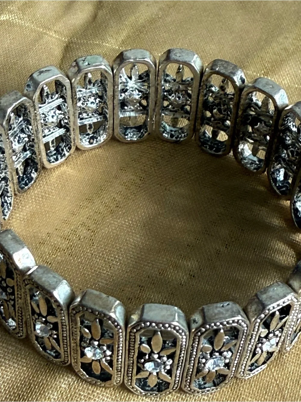 N/A elegant silver
